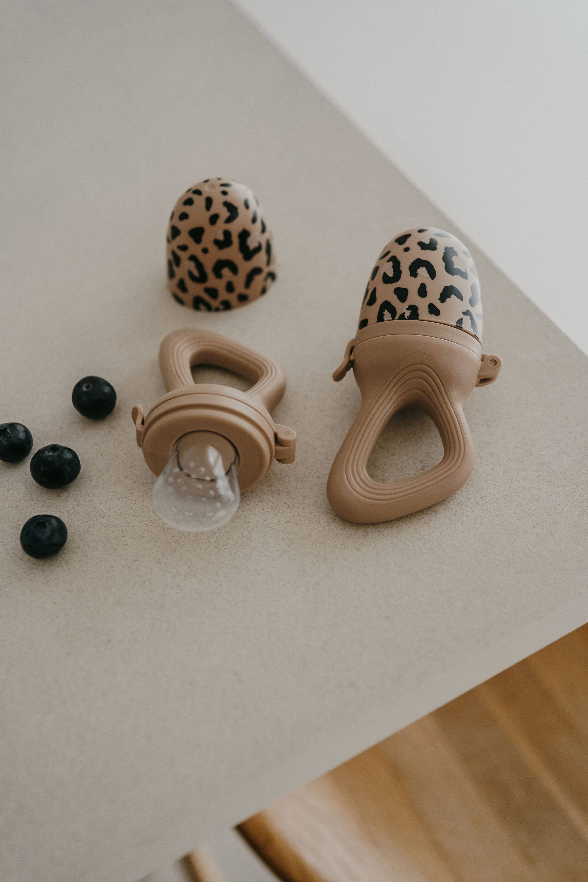 Silikon Fruchtsauger für Babys – Beißring & Nibbler